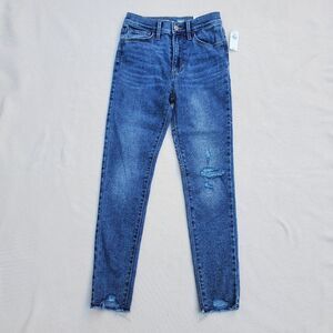Old Navy Extra High Rise Rockstar Jeggings Size 10